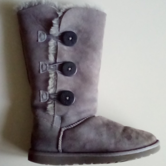 UGG Bailey button triplet 11 boor - Picture 4 of 12